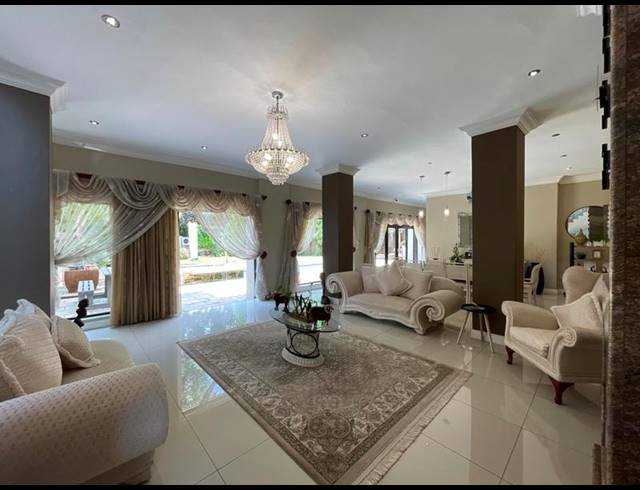 5 BEDROOM PROPERTY TO RENT IN MIDSTREAM ESTATE